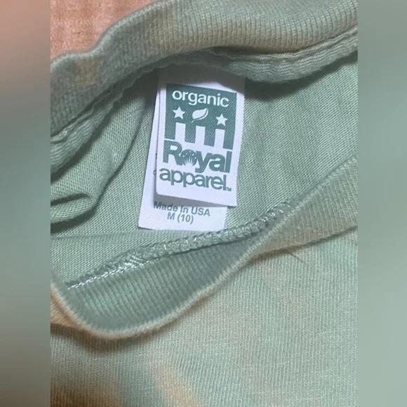 Farm Aid 2017 kids T-shirt - tractor on front and set list on back - size 10 - Picture 2 of 4